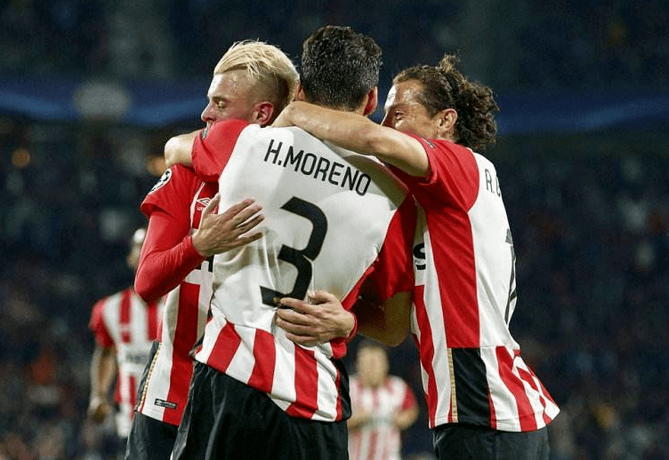 亚博首页-赛前体能课后，门兴格拉德巴赫扳平良机备战荷甲，引发热议，临场指挥获称赞(门兴格拉德巴赫门将)